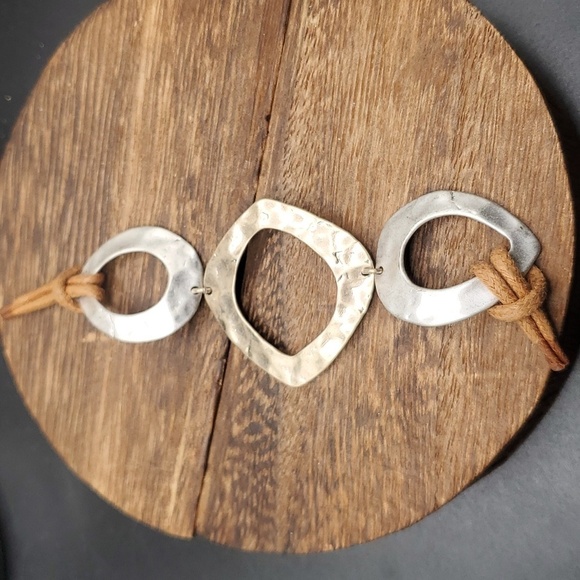 Hammered silver‎ and gold tone pendant brutalist